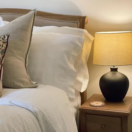 The Little Chantry - Hot Tub, Riverside, Pet Friendly Hébergement de vacances *