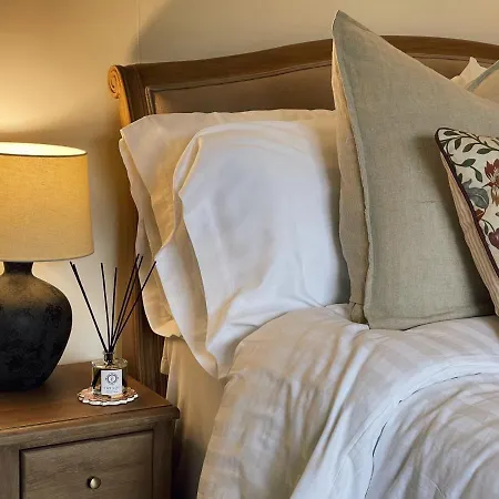 Hébergement de vacances The Little Chantry - Hot Tub, Riverside, Pet Friendly